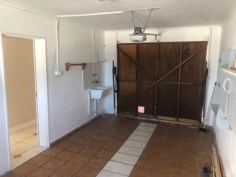 To Let 2 Bedroom Property for Rent in Simons Town Western Cape